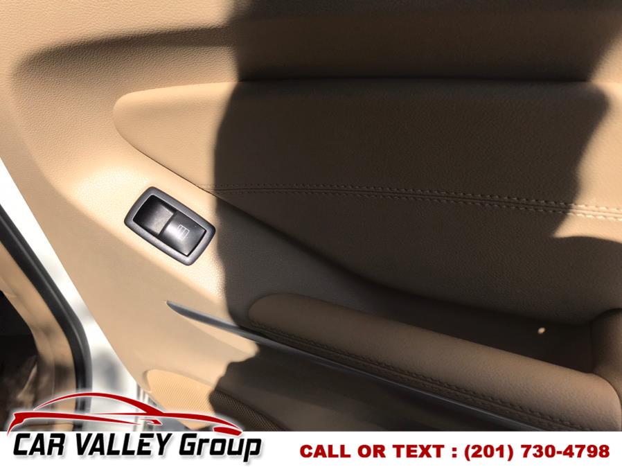 Used Mercedes-Benz M-Class 4MATIC 4dr ML350 2011 | Car Valley Group. Jersey City, New Jersey Used Mercedes-Benz M-Class 4MATIC 4dr ML350 2011 | Car Valley Group. Jersey City, New Jersey