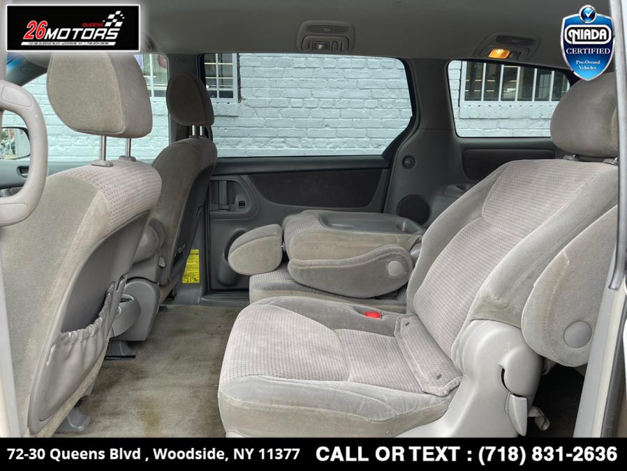 Used Toyota Sienna 5dr LE FWD 7-Passenger 2006 | 26 Motors Queens. Woodside, New York Used Toyota Sienna 5dr LE FWD 7-Passenger 2006 | 26 Motors Queens. Woodside, New York