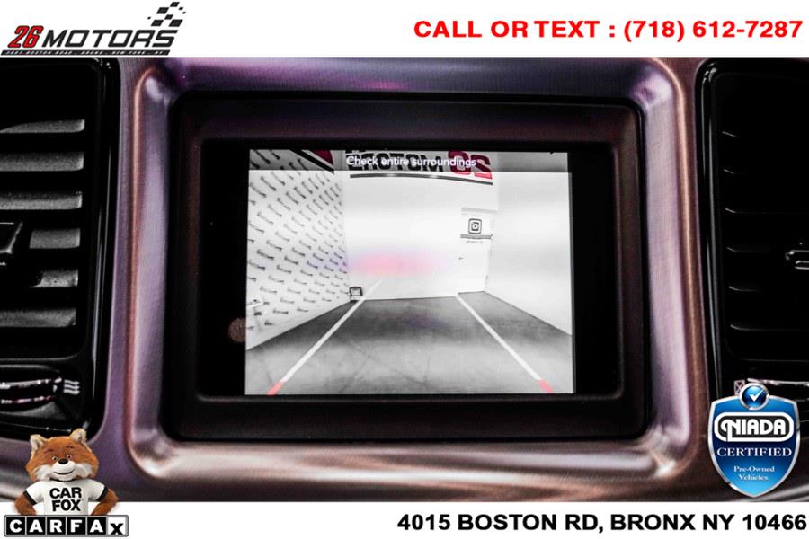 Used Dodge Challenger SXT RWD 2020 | 26 Motors Corp. Bronx, New York Used Dodge Challenger SXT RWD 2020 | 26 Motors Corp. Bronx, New York
