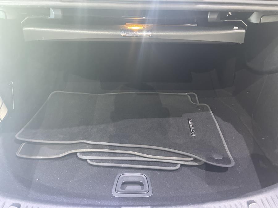 Used Mercedes-Benz E-Class E 300 4MATIC Sedan 2018 | Dream Car Gallery. Woodbury, New York Used Mercedes-Benz E-Class E 300 4MATIC Sedan 2018 | Dream Car Gallery. Woodbury, New York