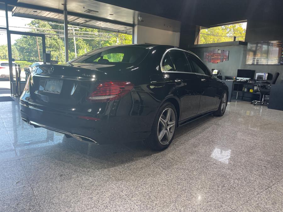 Used Mercedes-Benz E-Class E 300 4MATIC Sedan 2018 | Dream Car Gallery. Woodbury, New York Used Mercedes-Benz E-Class E 300 4MATIC Sedan 2018 | Dream Car Gallery. Woodbury, New York
