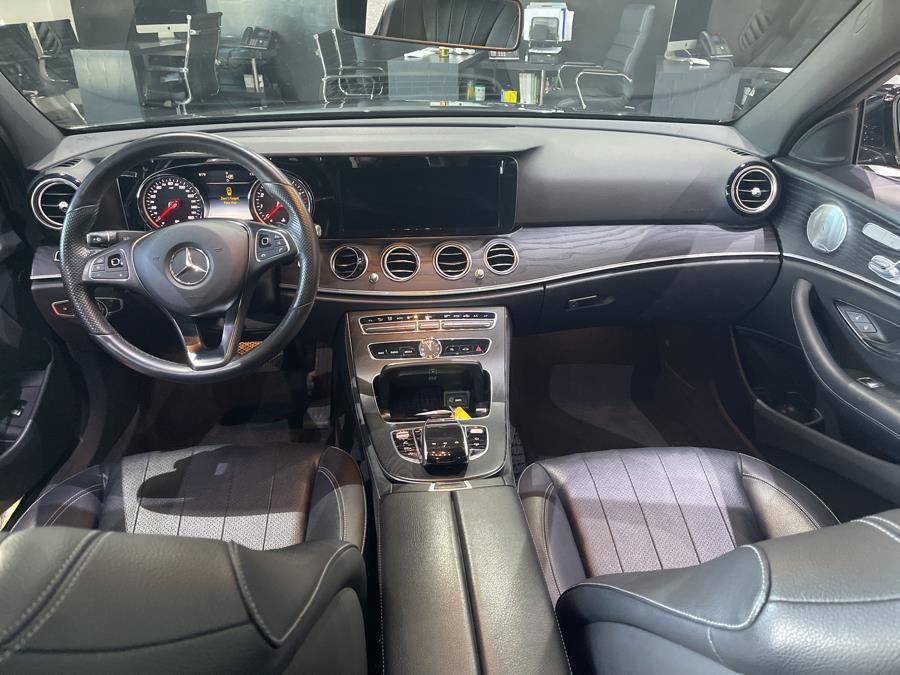 Used Mercedes-Benz E-Class E 300 4MATIC Sedan 2018 | Dream Car Gallery. Woodbury, New York Used Mercedes-Benz E-Class E 300 4MATIC Sedan 2018 | Dream Car Gallery. Woodbury, New York