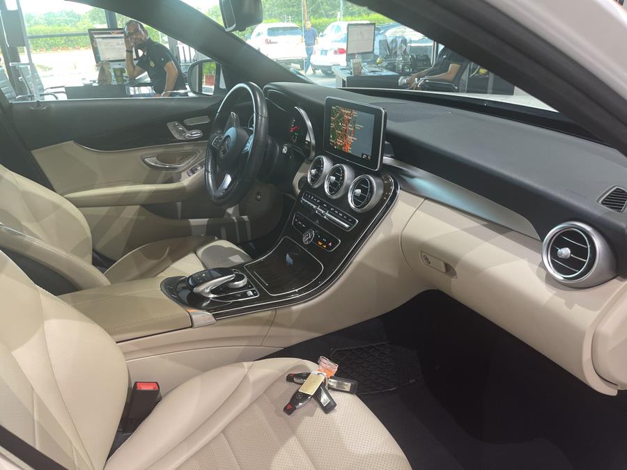 Used Mercedes-Benz C-Class C 300 4MATIC Sedan 2018 | Dream Car Gallery. Woodbury, New York Used Mercedes-Benz C-Class C 300 4MATIC Sedan 2018 | Dream Car Gallery. Woodbury, New York