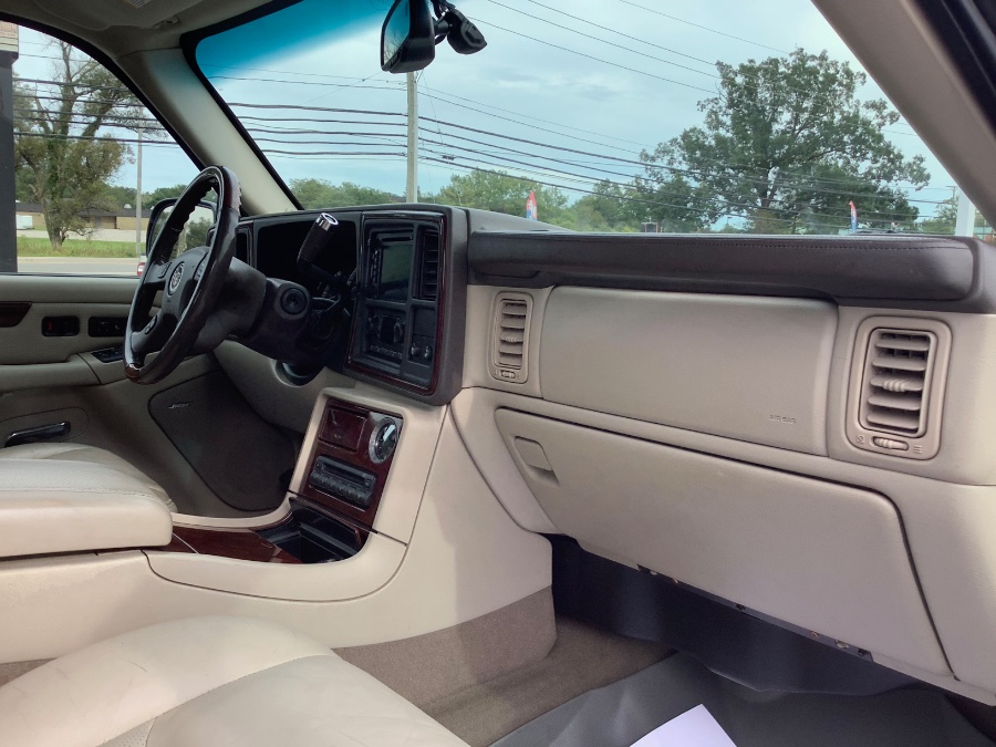 Used Cadillac Escalade EXT 4dr AWD 2005 | Marsh Auto Sales LLC. Ortonville, Michigan Used Cadillac Escalade EXT 4dr AWD 2005 | Marsh Auto Sales LLC. Ortonville, Michigan
