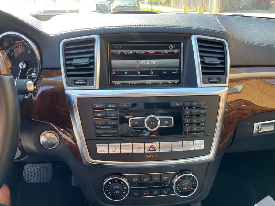 2013 Mercedes-Benz GL-Class 4MATIC 4dr GL 550, available for sale in Brooklyn, New York | Worlds Best Auto Inc. Brooklyn, New York 2013 Mercedes-Benz GL-Class 4MATIC 4dr GL 550, available for sale in Brooklyn, New York | Worlds Best Auto Inc. Brooklyn, New York
