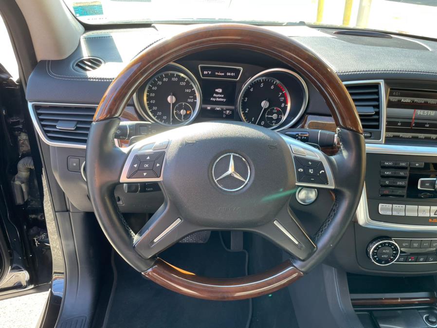 2013 Mercedes-Benz GL-Class 4MATIC 4dr GL 550, available for sale in Brooklyn, New York | Worlds Best Auto Inc. Brooklyn, New York 2013 Mercedes-Benz GL-Class 4MATIC 4dr GL 550, available for sale in Brooklyn, New York | Worlds Best Auto Inc. Brooklyn, New York