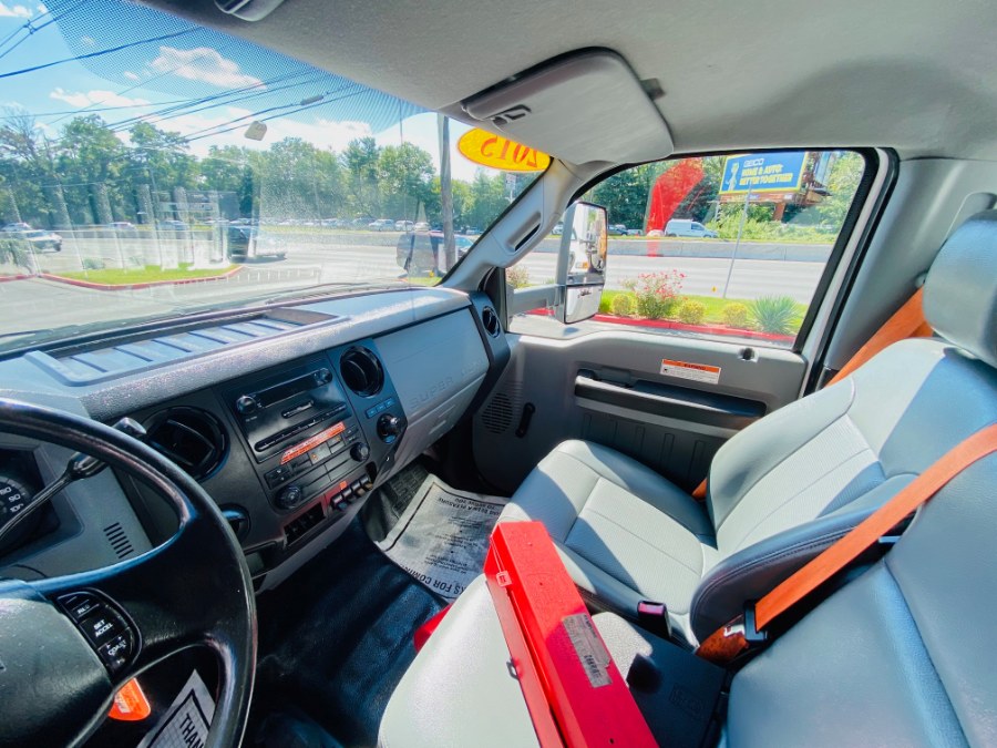 2015 Ford Super Duty F-750 Straight Frame 26 FEET DRY BOX + CUMMINS ENGINE + RAMP + NO CDL, available for sale in South Amboy, New Jersey | NJ Truck Spot. South Amboy, New Jersey 2015 Ford Super Duty F-750 Straight Frame 26 FEET DRY BOX + CUMMINS ENGINE + RAMP + NO CDL, available for sale in South Amboy, New Jersey | NJ Truck Spot. South Amboy, New Jersey