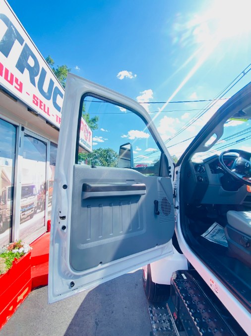 2015 Ford Super Duty F-750 Straight Frame 26 FEET DRY BOX + CUMMINS ENGINE + RAMP + NO CDL, available for sale in South Amboy, New Jersey | NJ Truck Spot. South Amboy, New Jersey 2015 Ford Super Duty F-750 Straight Frame 26 FEET DRY BOX + CUMMINS ENGINE + RAMP + NO CDL, available for sale in South Amboy, New Jersey | NJ Truck Spot. South Amboy, New Jersey