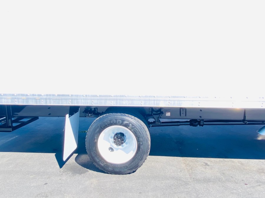 2015 Ford Super Duty F-750 Straight Frame 26 FEET DRY BOX + CUMMINS ENGINE + RAMP + NO CDL, available for sale in South Amboy, New Jersey | NJ Truck Spot. South Amboy, New Jersey 2015 Ford Super Duty F-750 Straight Frame 26 FEET DRY BOX + CUMMINS ENGINE + RAMP + NO CDL, available for sale in South Amboy, New Jersey | NJ Truck Spot. South Amboy, New Jersey
