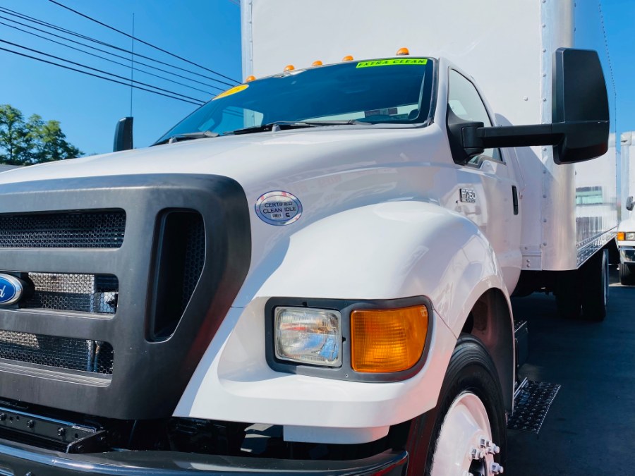 2015 Ford Super Duty F-750 Straight Frame 26 FEET DRY BOX + CUMMINS ENGINE + RAMP + NO CDL, available for sale in South Amboy, New Jersey | NJ Truck Spot. South Amboy, New Jersey 2015 Ford Super Duty F-750 Straight Frame 26 FEET DRY BOX + CUMMINS ENGINE + RAMP + NO CDL, available for sale in South Amboy, New Jersey | NJ Truck Spot. South Amboy, New Jersey