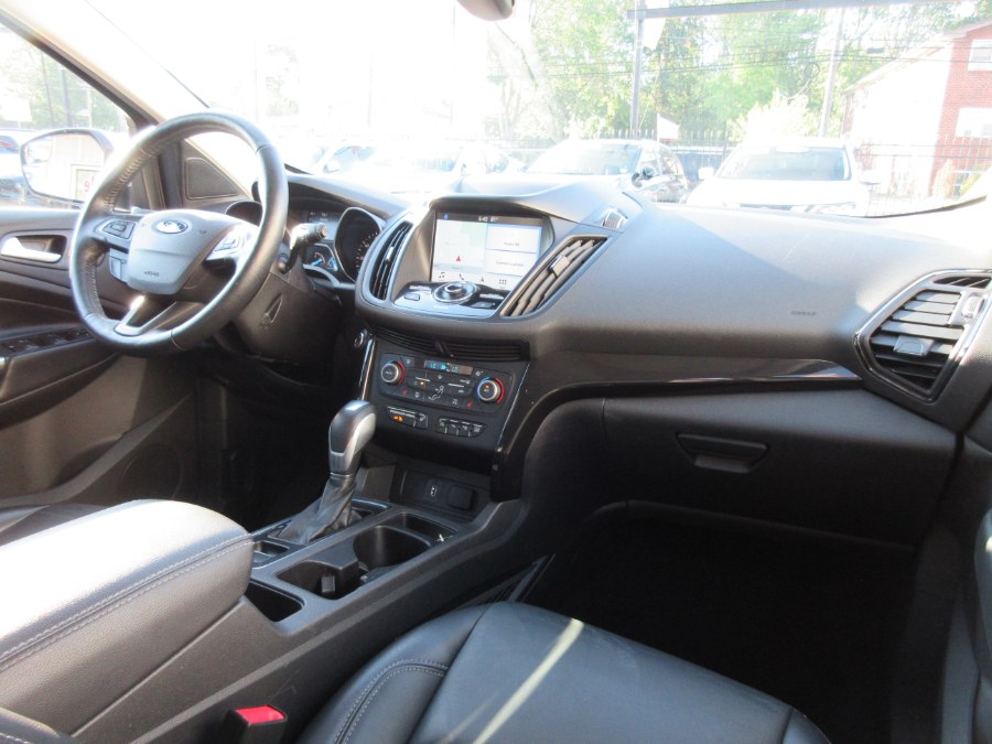 2019 Ford Escape Titanium 4WD, available for sale in Linden, New Jersey | Route 27 Auto Mall. Linden, New Jersey 2019 Ford Escape Titanium 4WD, available for sale in Linden, New Jersey | Route 27 Auto Mall. Linden, New Jersey