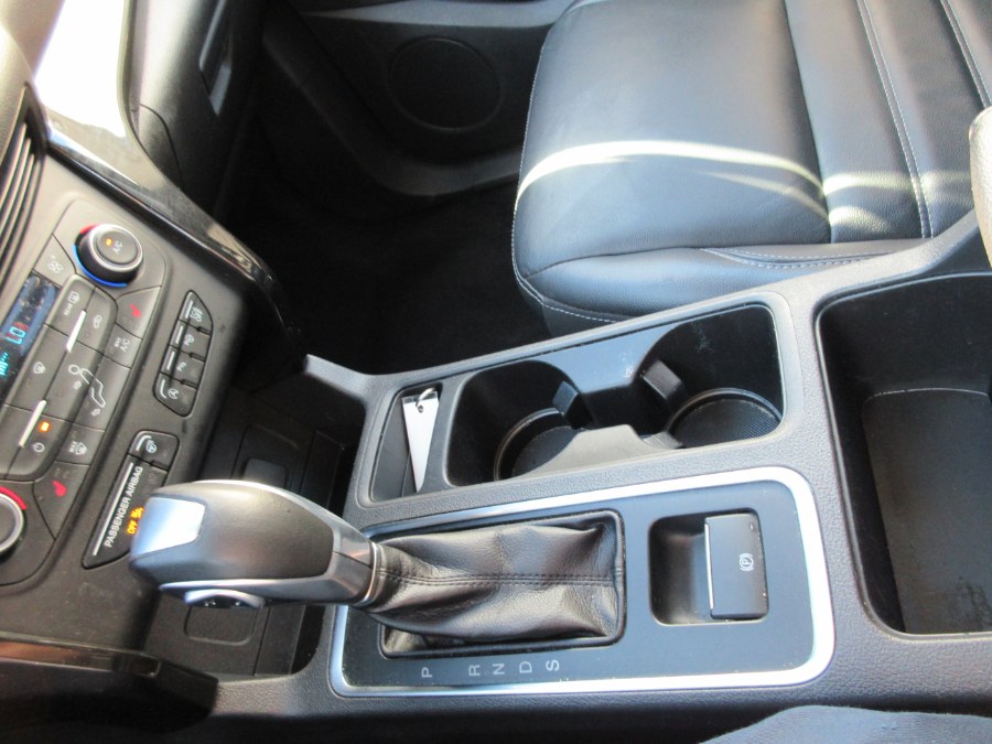 2019 Ford Escape Titanium 4WD, available for sale in Linden, New Jersey | Route 27 Auto Mall. Linden, New Jersey 2019 Ford Escape Titanium 4WD, available for sale in Linden, New Jersey | Route 27 Auto Mall. Linden, New Jersey