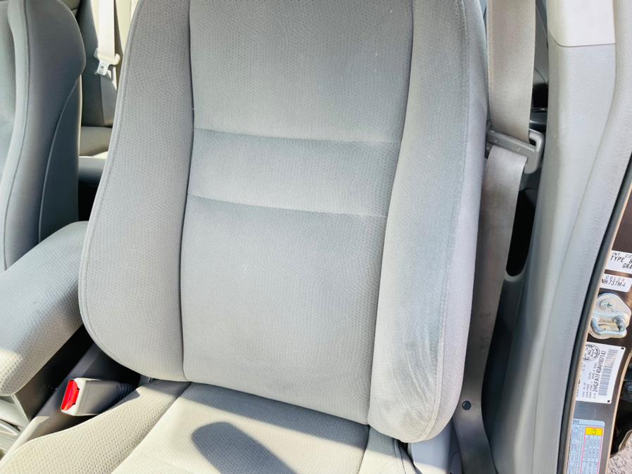 2010 Honda Civic Sdn 4dr Auto DX-G, available for sale in New Britain, Connecticut | Supreme Automotive. New Britain, Connecticut 2010 Honda Civic Sdn 4dr Auto DX-G, available for sale in New Britain, Connecticut | Supreme Automotive. New Britain, Connecticut