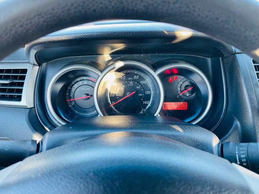 Used Nissan Versa 4dr Sdn I4 Auto 1.8 S 2010 | Supreme Automotive. New Britain, Connecticut Used Nissan Versa 4dr Sdn I4 Auto 1.8 S 2010 | Supreme Automotive. New Britain, Connecticut