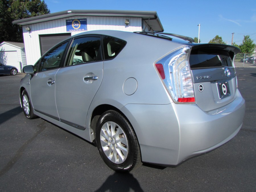 2014 Toyota Prius Plug-In 5dr HB Advanced (Natl), available for sale in Milford, Connecticut | Chip's Auto Sales Inc. Milford, Connecticut 2014 Toyota Prius Plug-In 5dr HB Advanced (Natl), available for sale in Milford, Connecticut | Chip's Auto Sales Inc. Milford, Connecticut