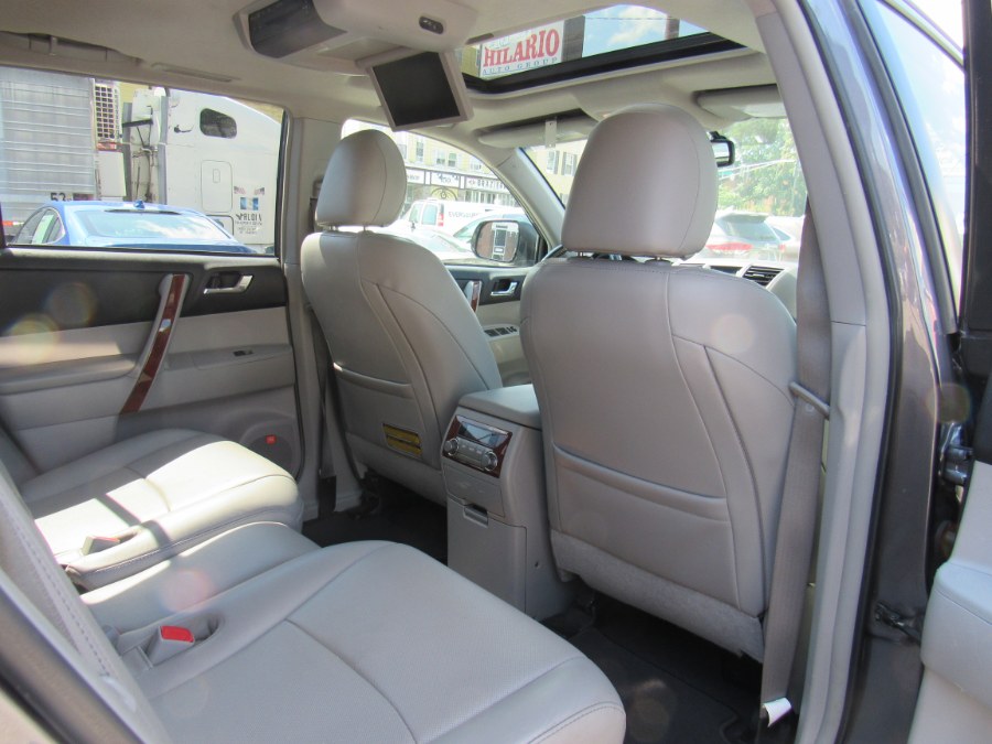 2013 Toyota Highlander Limited, available for sale in Worcester, Massachusetts | Hilario's Auto Sales Inc.. Worcester, Massachusetts 2013 Toyota Highlander Limited, available for sale in Worcester, Massachusetts | Hilario's Auto Sales Inc.. Worcester, Massachusetts