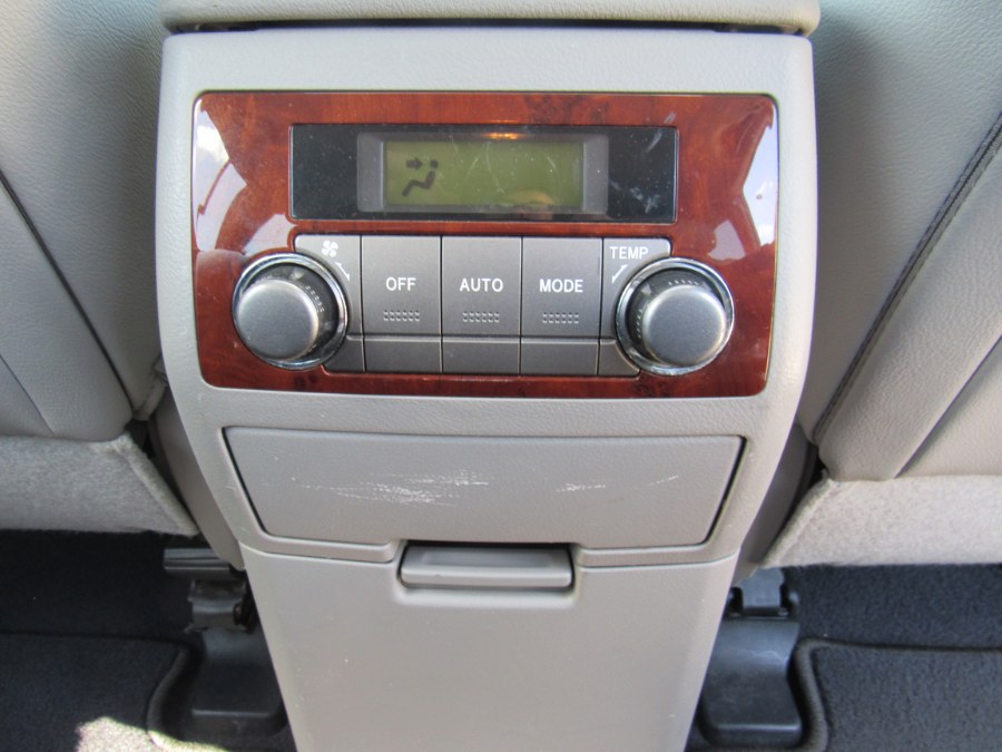 2013 Toyota Highlander Limited, available for sale in Worcester, Massachusetts | Hilario's Auto Sales Inc.. Worcester, Massachusetts 2013 Toyota Highlander Limited, available for sale in Worcester, Massachusetts | Hilario's Auto Sales Inc.. Worcester, Massachusetts
