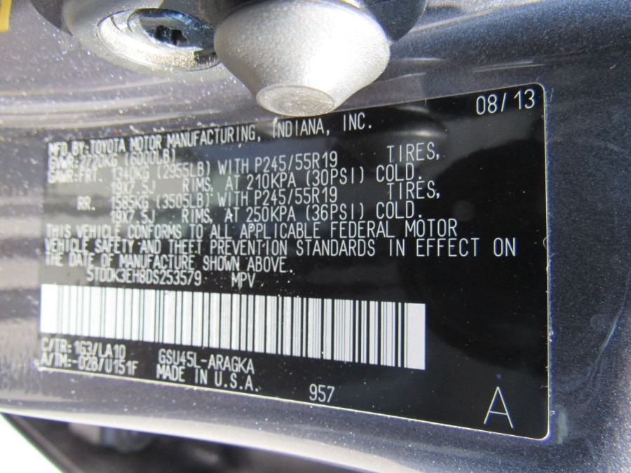 2013 Toyota Highlander Limited, available for sale in Worcester, Massachusetts | Hilario's Auto Sales Inc.. Worcester, Massachusetts 2013 Toyota Highlander Limited, available for sale in Worcester, Massachusetts | Hilario's Auto Sales Inc.. Worcester, Massachusetts