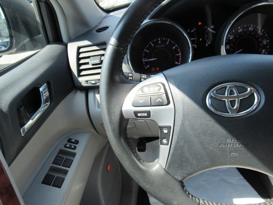 2013 Toyota Highlander Limited, available for sale in Worcester, Massachusetts | Hilario's Auto Sales Inc.. Worcester, Massachusetts 2013 Toyota Highlander Limited, available for sale in Worcester, Massachusetts | Hilario's Auto Sales Inc.. Worcester, Massachusetts