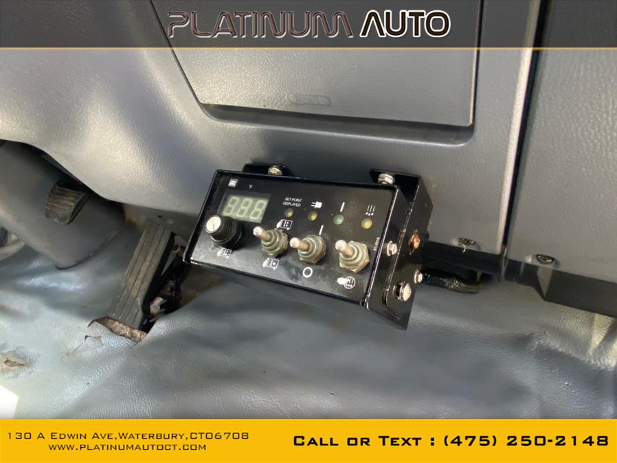 Used Mitsubishi fuso truck FE 85D 2006 | Platinum Auto Care. Waterbury, Connecticut Used Mitsubishi fuso truck FE 85D 2006 | Platinum Auto Care. Waterbury, Connecticut