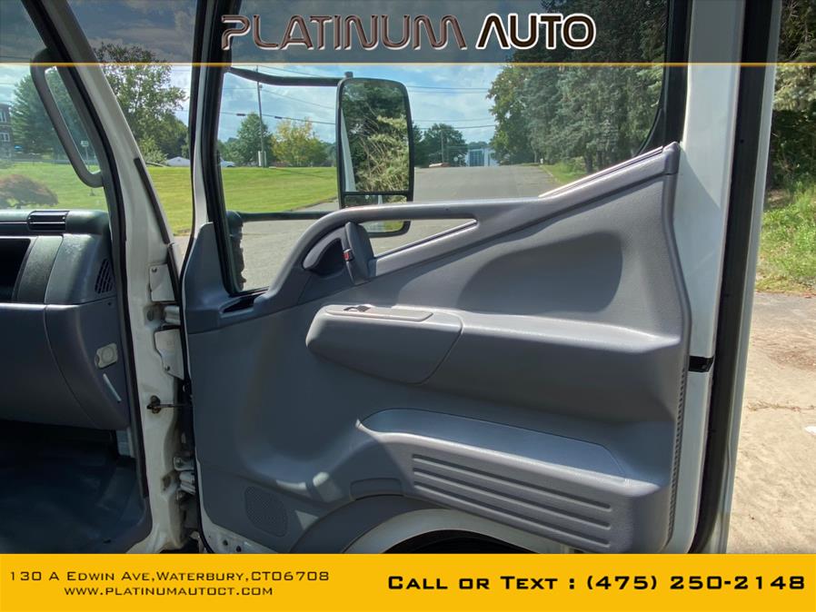 Used Mitsubishi fuso truck FE 85D 2006 | Platinum Auto Care. Waterbury, Connecticut Used Mitsubishi fuso truck FE 85D 2006 | Platinum Auto Care. Waterbury, Connecticut