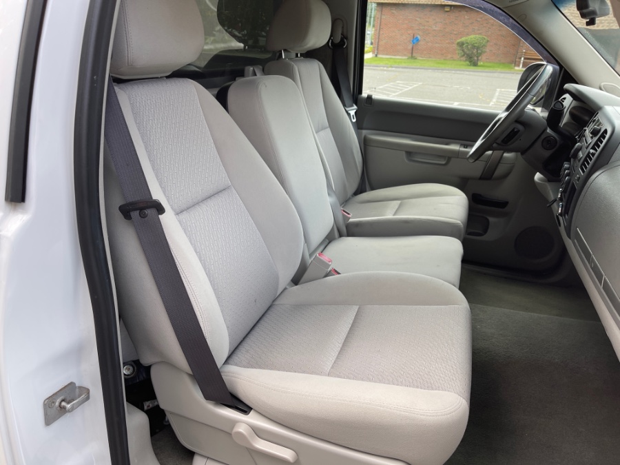 Used GMC Sierra 1500 4WD Reg Cab 133.0" SLE 2011 | Farmington Auto Park LLC. Plainville, Connecticut Used GMC Sierra 1500 4WD Reg Cab 133.0" SLE 2011 | Farmington Auto Park LLC. Plainville, Connecticut