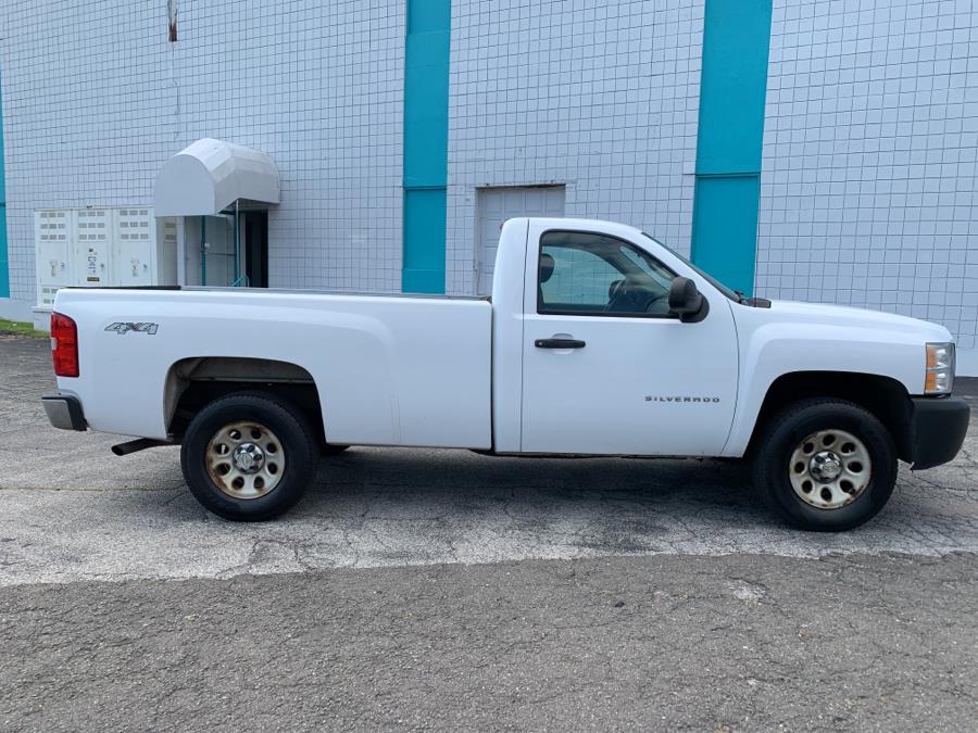 Used Chevrolet Silverado 1500 4WD Reg Cab 133.0" Work Truck 2011 | Dealertown Auto Wholesalers. Milford, Connecticut