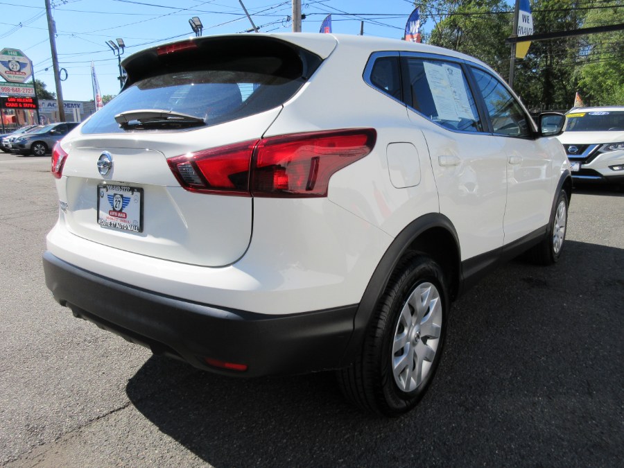 2019 Nissan Rogue Sport FWD S, available for sale in Linden, New Jersey | Route 27 Auto Mall. Linden, New Jersey 2019 Nissan Rogue Sport FWD S, available for sale in Linden, New Jersey | Route 27 Auto Mall. Linden, New Jersey