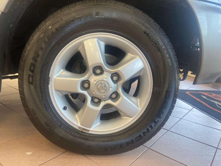 2005 Toyota Land Cruiser 4dr 4WD, available for sale in Massapequa Park, New York | Power Motors East. Massapequa Park, New York 2005 Toyota Land Cruiser 4dr 4WD, available for sale in Massapequa Park, New York | Power Motors East. Massapequa Park, New York