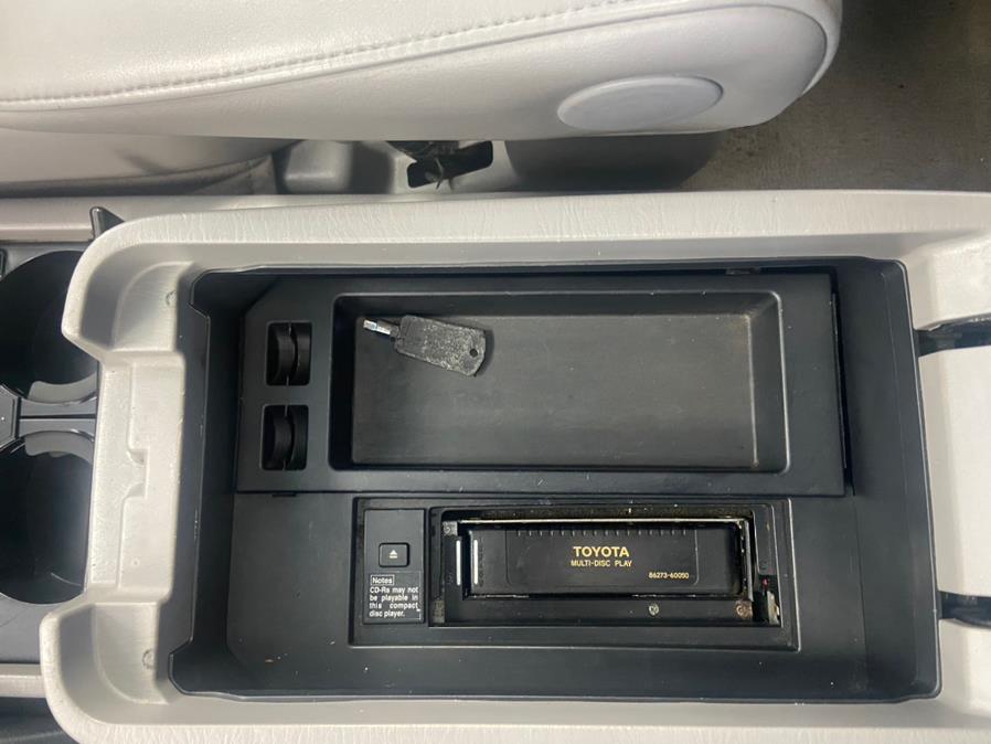 2005 Toyota Land Cruiser 4dr 4WD, available for sale in Massapequa Park, New York | Power Motors East. Massapequa Park, New York 2005 Toyota Land Cruiser 4dr 4WD, available for sale in Massapequa Park, New York | Power Motors East. Massapequa Park, New York
