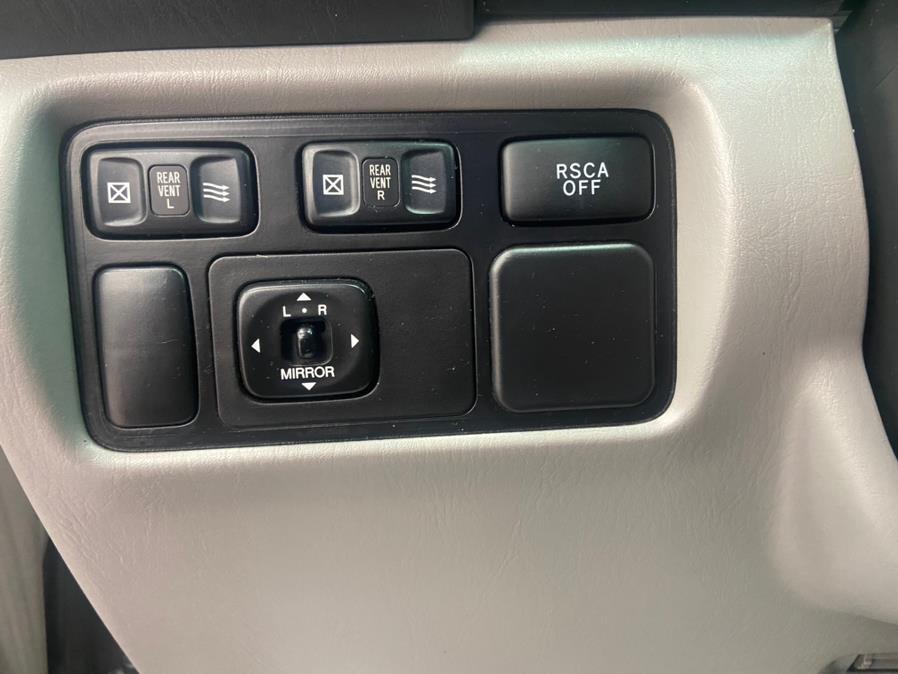 2005 Toyota Land Cruiser 4dr 4WD, available for sale in Massapequa Park, New York | Power Motors East. Massapequa Park, New York 2005 Toyota Land Cruiser 4dr 4WD, available for sale in Massapequa Park, New York | Power Motors East. Massapequa Park, New York