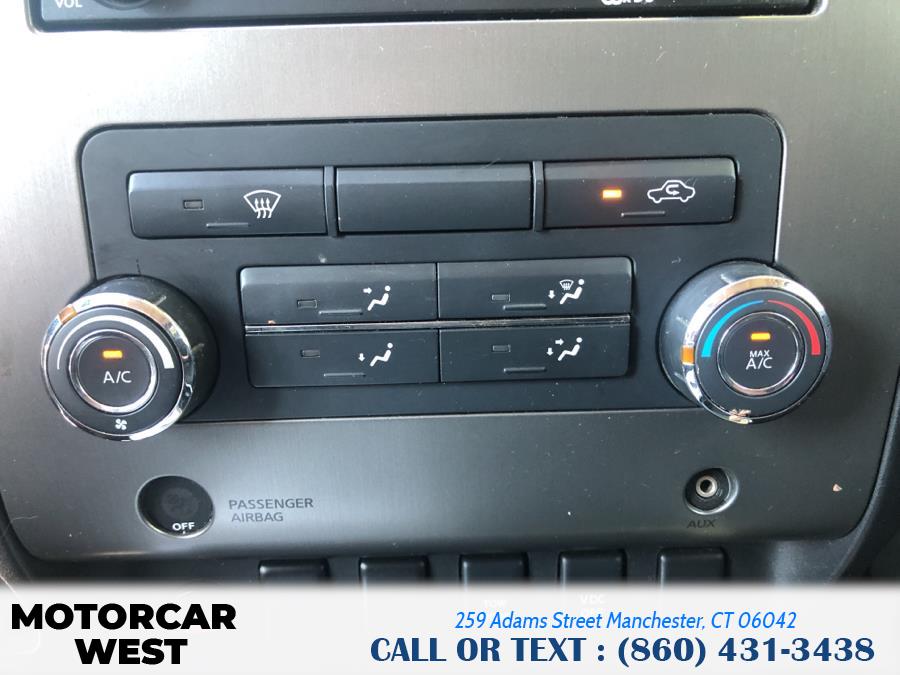2011 Nissan Titan 4WD King Cab SWB SV, available for sale in Manchester, Connecticut | Motorcar West. Manchester, Connecticut 2011 Nissan Titan 4WD King Cab SWB SV, available for sale in Manchester, Connecticut | Motorcar West. Manchester, Connecticut