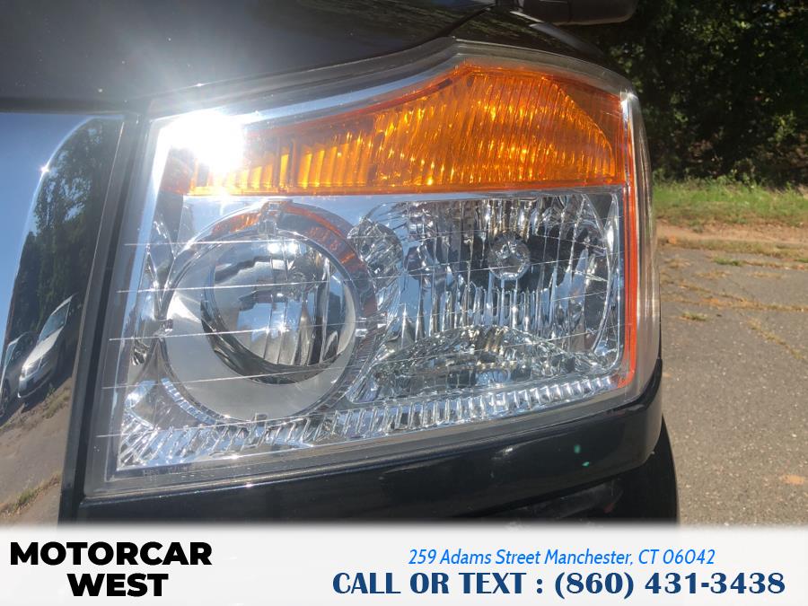 2011 Nissan Titan 4WD King Cab SWB SV, available for sale in Manchester, Connecticut | Motorcar West. Manchester, Connecticut 2011 Nissan Titan 4WD King Cab SWB SV, available for sale in Manchester, Connecticut | Motorcar West. Manchester, Connecticut