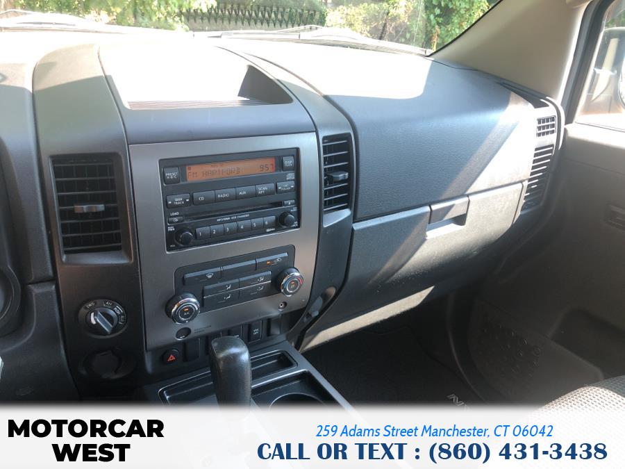 2011 Nissan Titan 4WD King Cab SWB SV, available for sale in Manchester, Connecticut | Motorcar West. Manchester, Connecticut 2011 Nissan Titan 4WD King Cab SWB SV, available for sale in Manchester, Connecticut | Motorcar West. Manchester, Connecticut