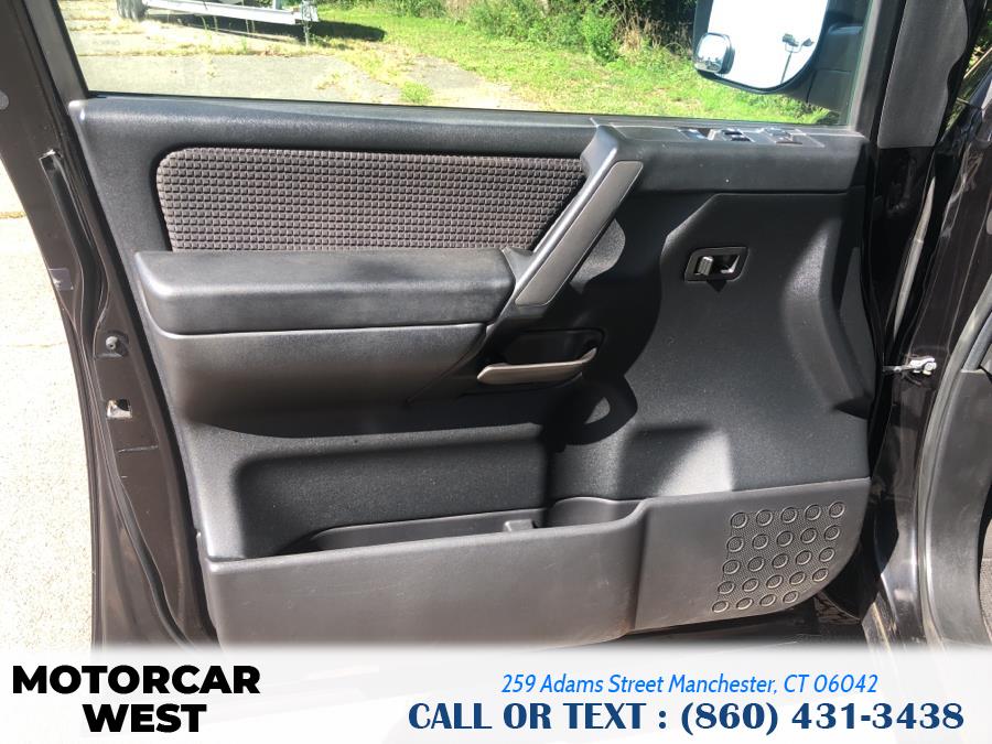 2011 Nissan Titan 4WD King Cab SWB SV, available for sale in Manchester, Connecticut | Motorcar West. Manchester, Connecticut 2011 Nissan Titan 4WD King Cab SWB SV, available for sale in Manchester, Connecticut | Motorcar West. Manchester, Connecticut