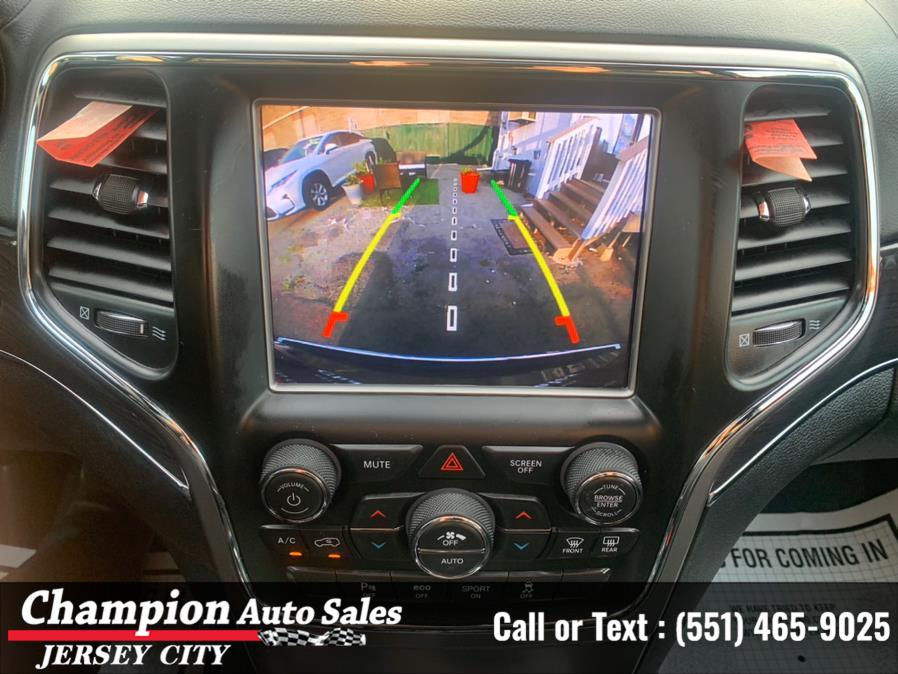 Used Jeep Grand Cherokee Overland 4x4 2018 | Champion Auto Sales of JC. Jersey City, New Jersey Used Jeep Grand Cherokee Overland 4x4 2018 | Champion Auto Sales of JC. Jersey City, New Jersey