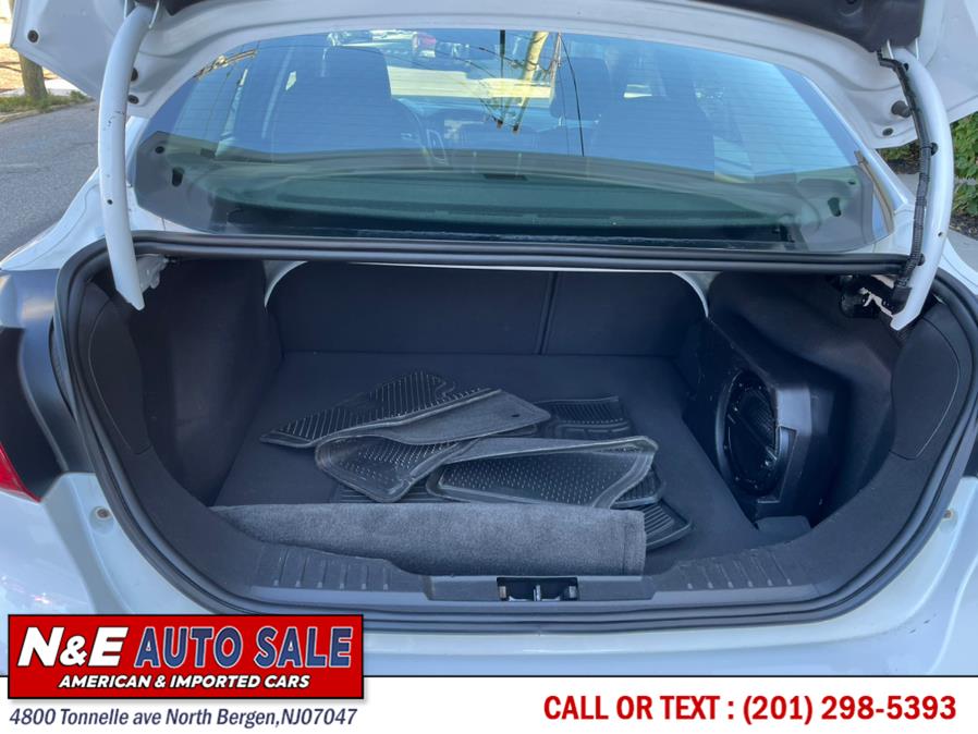 Used Ford Focus 4dr Sdn SEL 2012 | N&E Auto Sale LLC. North Bergen, New Jersey Used Ford Focus 4dr Sdn SEL 2012 | N&E Auto Sale LLC. North Bergen, New Jersey