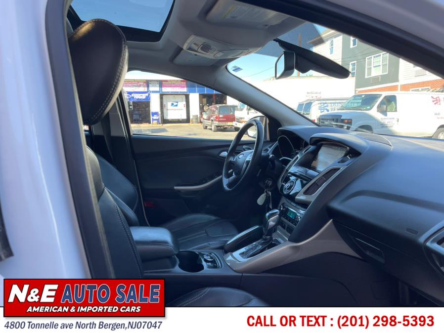 Used Ford Focus 4dr Sdn SEL 2012 | N&E Auto Sale LLC. North Bergen, New Jersey Used Ford Focus 4dr Sdn SEL 2012 | N&E Auto Sale LLC. North Bergen, New Jersey