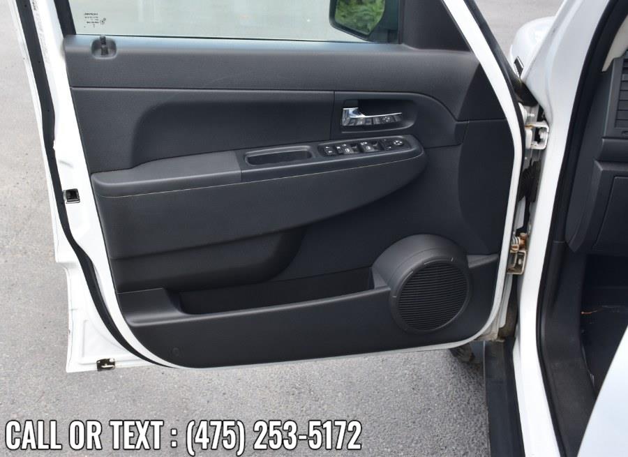 Used Jeep Liberty 4WD 4dr Sport Latitude 2012 | Highline Car Connection. Waterbury, Connecticut Used Jeep Liberty 4WD 4dr Sport Latitude 2012 | Highline Car Connection. Waterbury, Connecticut