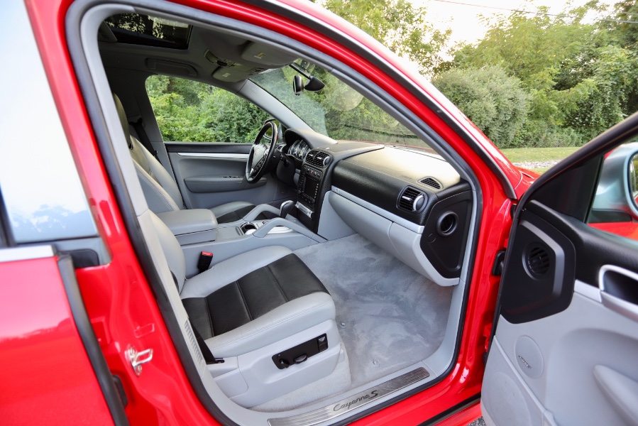 Used Porsche Cayenne 4dr S Tiptronic 2006 | Meccanic Shop North Inc. North Salem, New York Used Porsche Cayenne 4dr S Tiptronic 2006 | Meccanic Shop North Inc. North Salem, New York