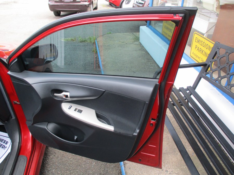 Used Toyota Corolla S 2011 | Cos Central Auto. Meriden, Connecticut Used Toyota Corolla S 2011 | Cos Central Auto. Meriden, Connecticut