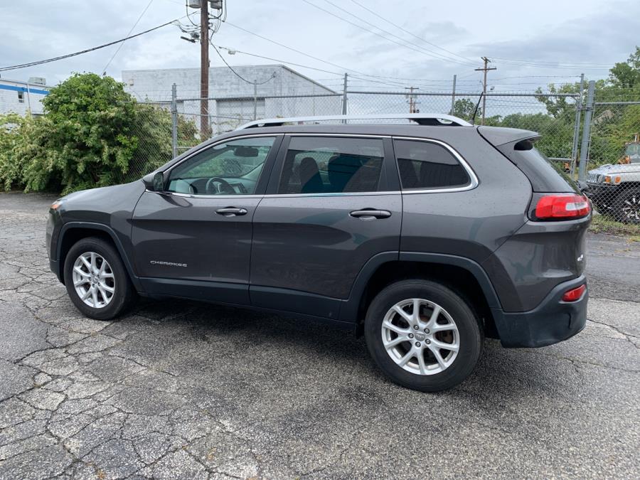 2016 Jeep Cherokee 4WD 4dr Latitude, available for sale in Milford, Connecticut | Dealertown Auto Wholesalers. Milford, Connecticut 2016 Jeep Cherokee 4WD 4dr Latitude, available for sale in Milford, Connecticut | Dealertown Auto Wholesalers. Milford, Connecticut