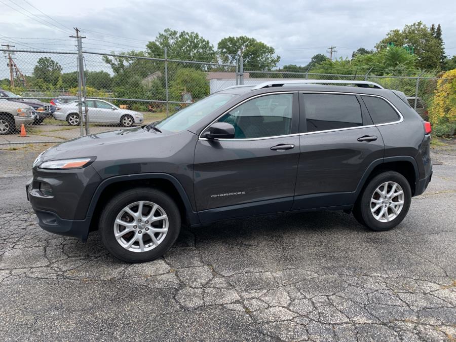 2016 Jeep Cherokee 4WD 4dr Latitude, available for sale in Milford, Connecticut | Dealertown Auto Wholesalers. Milford, Connecticut 2016 Jeep Cherokee 4WD 4dr Latitude, available for sale in Milford, Connecticut | Dealertown Auto Wholesalers. Milford, Connecticut