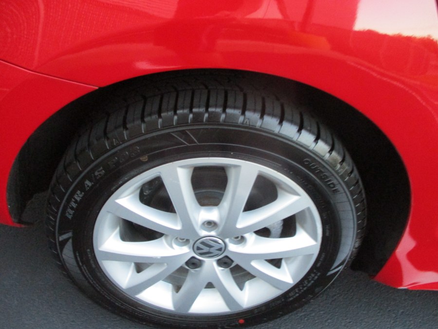 2015 Volkswagen Jetta Sedan 4dr Auto 1.8T SE PZEV, available for sale in Massapequa, New York | South Shore Auto Brokers & Sales. Massapequa, New York 2015 Volkswagen Jetta Sedan 4dr Auto 1.8T SE PZEV, available for sale in Massapequa, New York | South Shore Auto Brokers & Sales. Massapequa, New York