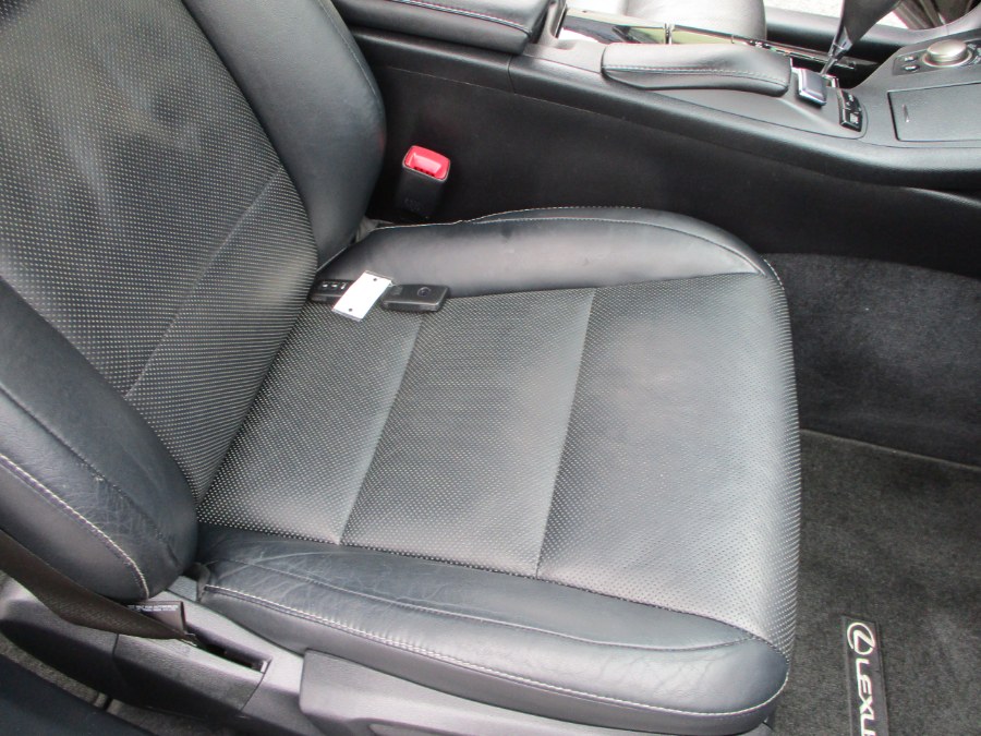 2013 Lexus ES 300h 4dr Sdn Hybrid, available for sale in Massapequa, New York | South Shore Auto Brokers & Sales. Massapequa, New York 2013 Lexus ES 300h 4dr Sdn Hybrid, available for sale in Massapequa, New York | South Shore Auto Brokers & Sales. Massapequa, New York