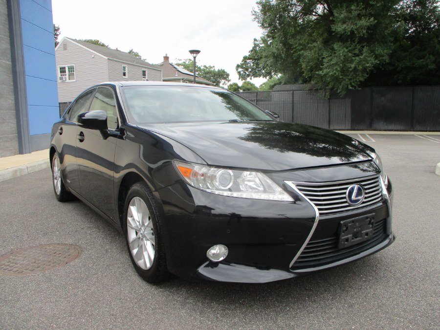2013 Lexus ES 300h 4dr Sdn Hybrid, available for sale in Massapequa, New York | South Shore Auto Brokers & Sales. Massapequa, New York 2013 Lexus ES 300h 4dr Sdn Hybrid, available for sale in Massapequa, New York | South Shore Auto Brokers & Sales. Massapequa, New York