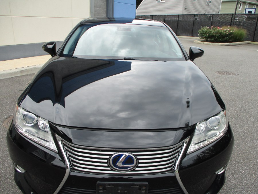 2013 Lexus ES 300h 4dr Sdn Hybrid, available for sale in Massapequa, New York | South Shore Auto Brokers & Sales. Massapequa, New York 2013 Lexus ES 300h 4dr Sdn Hybrid, available for sale in Massapequa, New York | South Shore Auto Brokers & Sales. Massapequa, New York
