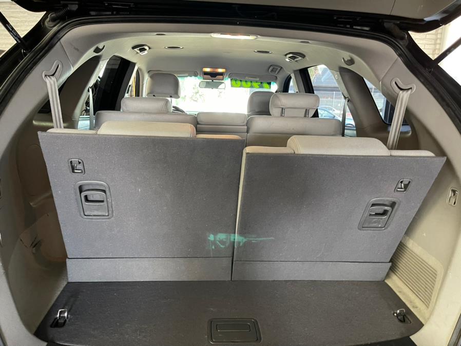 2011 Hyundai Veracruz FWD 4dr GLS, available for sale in Garden Grove, California | U Save Auto Auction. Garden Grove, California 2011 Hyundai Veracruz FWD 4dr GLS, available for sale in Garden Grove, California | U Save Auto Auction. Garden Grove, California