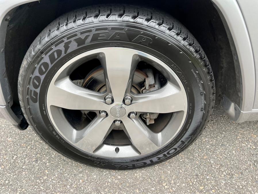 Used Jeep Grand Cherokee 4WD 4dr Overland 2015 | Mike And Tony Auto Sales, Inc. South Windsor, Connecticut Used Jeep Grand Cherokee 4WD 4dr Overland 2015 | Mike And Tony Auto Sales, Inc. South Windsor, Connecticut