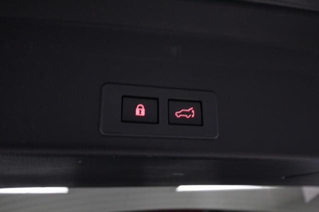 Used Subaru Ascent Touring AWD w/ Navi & rearCam 2020 | Car Revolution. Maple Shade, New Jersey Used Subaru Ascent Touring AWD w/ Navi & rearCam 2020 | Car Revolution. Maple Shade, New Jersey